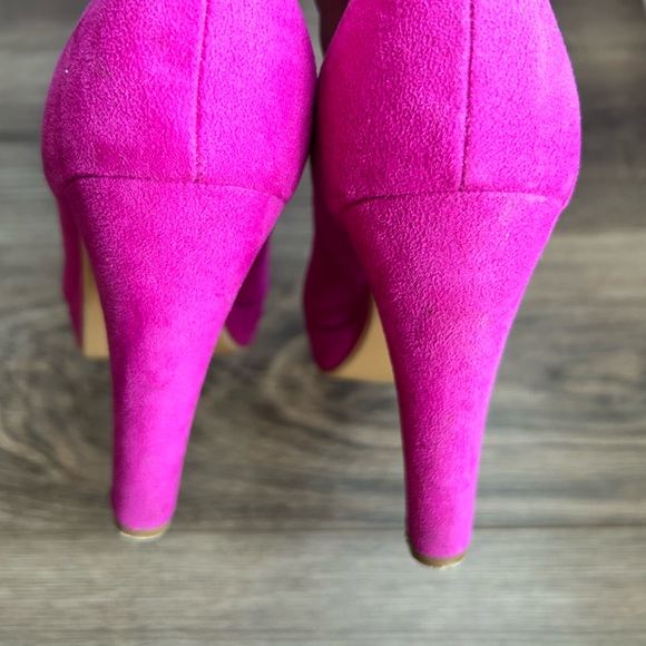 Fuschia Suede Barbie Platform Heel Round Toe Shoe Party Dress Art Chic Prom Date - Picture 8 of 15